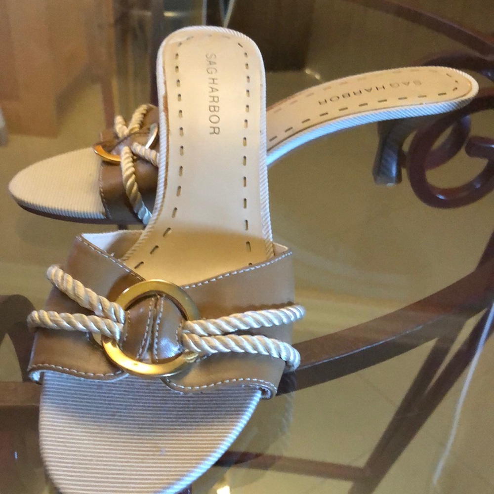 Kitten heels - sandals